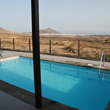 Casa de Férias El Tucan, Vistas En 3 Y Piscina *