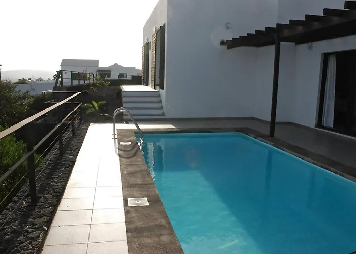 El Tucan, Vistas En 3 Y Piscina. Nazaret