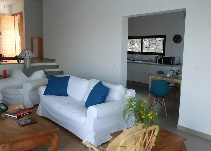 El Tucan, Vistas En 3 Y Piscina. * Nazaret