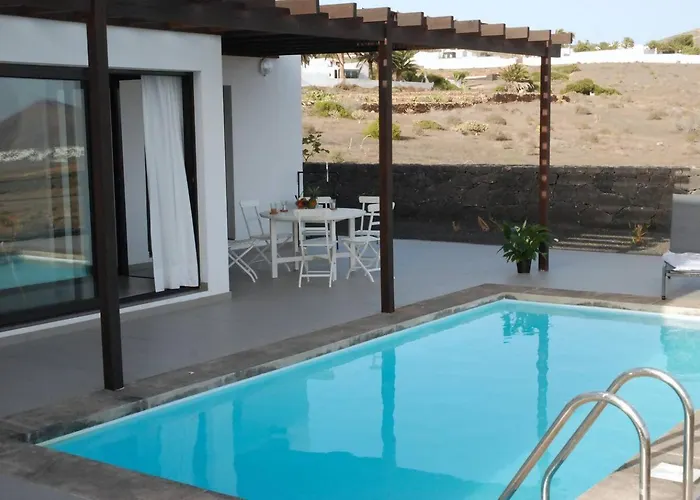 El Tucan, Vistas En 3 Y Piscina